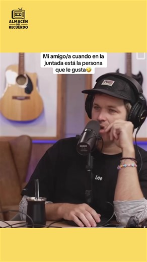 Siempre tratando de hacer buena letra🤣 Créditos: @olgaenvivo @sonequevolaba @benjamadeo *Aclaración importante: No pretendemos infringir derechos de autor. Déjanos un MD para eliminar, cambiar o aclarar lo que desee. #argentina🇦🇷 #humor #comedia #fiestasnavideñas #findeaño