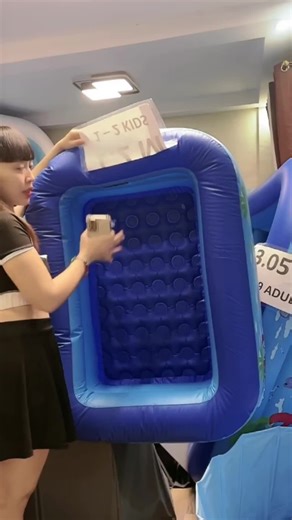 Extra Large Inflatable Swimming Pool for Kids