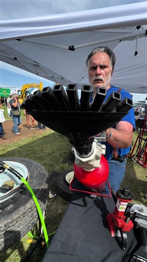 60 seconds to Mount & Dismount a tire. #diy #tools #tires #bluecollar #repair