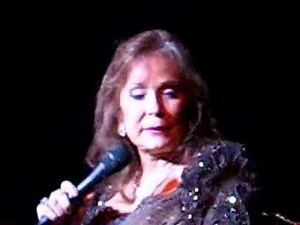 Loretta Lynn - They Don't Make'em Like My Daddy Anymore