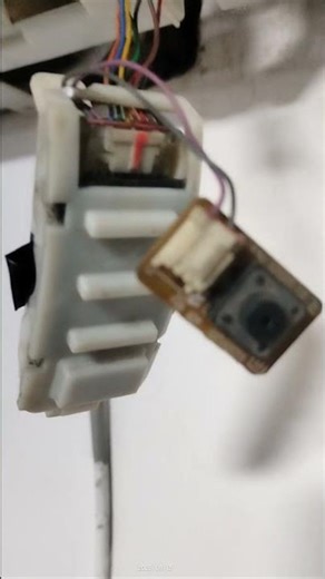 Sensor Receiver Remote AC Samsung Hercules. Ya iyalah gak jalan, gak punya kaki!!😅🤦 Cut..cut..cut!!