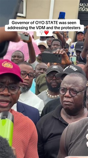 Governor of OYO STATE addressing us 🪧❤️ #fyp #verydarkman #oyostateprotest #viralvideo #bringbackourchildren