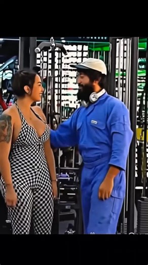 Bodybuilder Shocket😳 Look At This Face #anatolyprank #anatoly #unitedstates #trending #fyp Trending Viralvideo