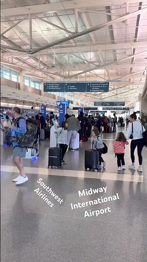 CHICAGO MIDWAY INTERNATIONAL AIRPORT SOUTHWEST AIRLINES DEPARTURES #midwayairport #airport #airlines