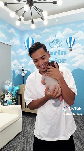 Alfredo Larin: mi precioso hijo — noticia y reacciones