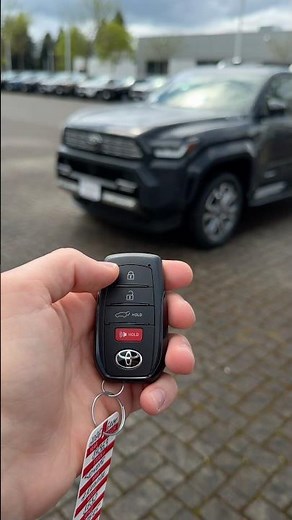How to remote start the 2026 Toyota 4Runner 🔑#toyota #4runner #limited #howto #remotestart