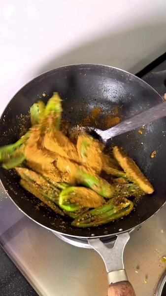 Easy and quick masala mirchi😋😍( you can store it for a month in fridge) | Dharmis Kitchen