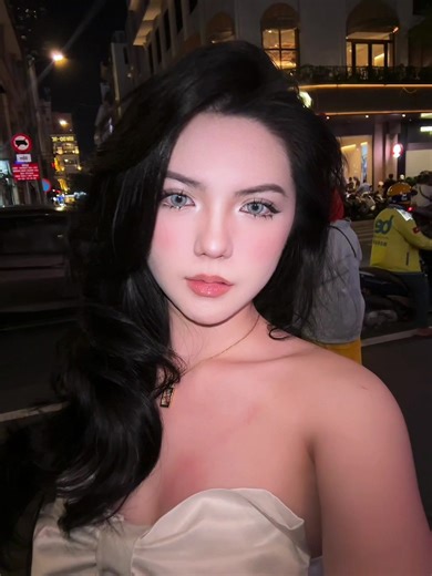 Discover the World of Bling Bling Lifestyle