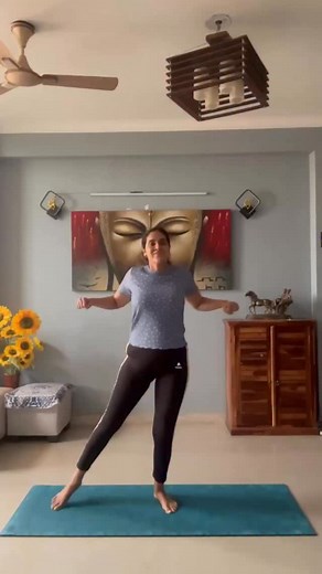 Get rid of heavy breast and get a toned arms with these two simple workouts .. Easy to do at home 🏠 #saggybreast #nutrifitritika #fitnessmotivation #momlife #postdelivery #tone #armworkouts #weightloss #upperbodyworkout #workout #strength | NutrifitRitika