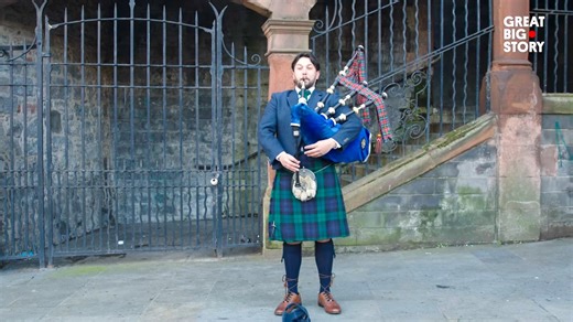 Man Attempts to Learn to Play the Bagpipes in an Hour