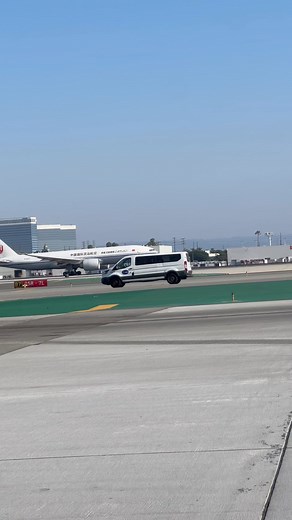 5.8K views · 119 reactions | B777 Air China cargo taking off #laxairplanes #lax #airplanes #airport #travel #vacations #fulltimetraveler #travelinspiration #modelflying #vacationgoals #travelgoals #traveltheworld #aviationdaily #avgeek #travelhacks #travelmagic #airports #takeoff #losangeles #california | Airplane spotter | Facebook