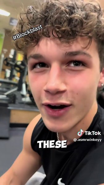 kids a degen 🤣 #blockblast