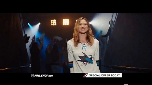 NHL Shop TV Spot, 'Gear Up'