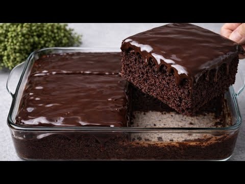The best eggless chocolate cake recipe! Super soft and irresistible! 🍫