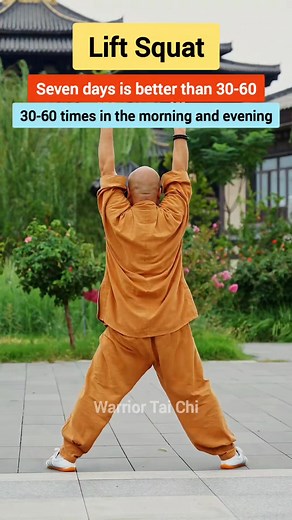 Enhance your squatting technique and build strength with this simple daily routine. #squat #legs #goodhealth #helpfultips #healthandwellness #hunchback #stretching | Warrior Tai Chi
