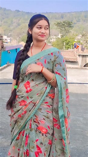 Abha Kumari | Viral hoi jabe 💚💚 #instagram #viral @abha_kumari70 #trendingreels #khorthasong❤️ #video | Instagram