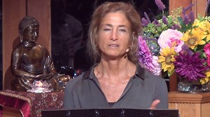 Tara Talks: Practicing the Sacred Pause (05:14 min) - Tara Brach Waking up the two wings of is awareness begins with a pause. When we take a moment to name what is happening and say 'yes' to our inner experience, we give space and attention to the life that is always streaming through us. In this pause, we discover the freedom to step out of our reactivity and respond to what is unfolding with kindness and love. To watch the full talk, visit: https://www.tarabrach.com/radical-acceptance-revisite