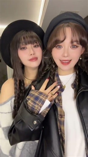 From Midlife to Makeup Maven: An 80s Mom's Makeup Journey