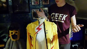 How to make A Kid Flash Costume
