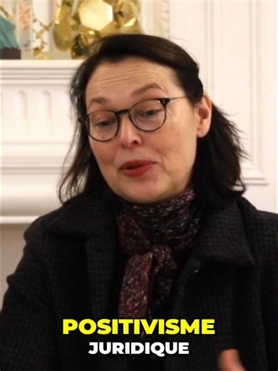Positivisme Juridique : La Doctrine de Hans Kelsen Expliquée REVOLUDROIT, un nouveau paradigme : méritocratie élective et retour au droit naturel classique (Saint Thomas d'Aquin), Valérie Bugault & Isa Sator * ÉMISSION INTÉGRALE ICI : https://www.youtube.com/watch?v=HLot6kJL2Jo Pour soutenir la chaîne Tribune Libre : https://fr.tipeee.com/tribune-libre-1 Pour Tribune Libre, le 23 janvier 2026, Stéphanie Reynaud s’entretient avec Valérie Bugault & Isa Sator, toutes deux avocates (en omission). #