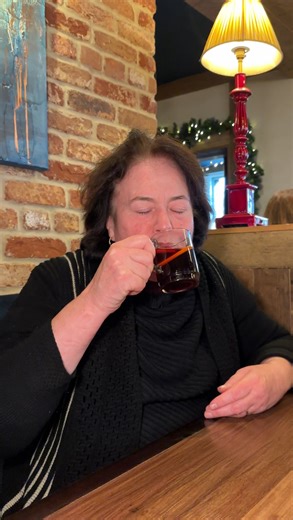 The perfect reward after the Christmas build-up, warm, spiced and waiting for you🍷 Pop by or book now: bit.ly/3Ximqje | The Stroud Hotel