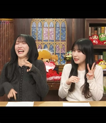 初っ端からの2人のノリが最高すぎ笑 いーちゃんのガハハ笑い早すぎる😂 #イコラブ #野口衣織 #山本杏奈 #showroom #教えて花便り