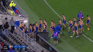 Due to lightning in the area around Optus Stadium, play has been suspended for 30 minutes. In accordance with AFL rule 11.1.2, should play fail to resume, the team with the highest score shall be deemed the winner. | AFL