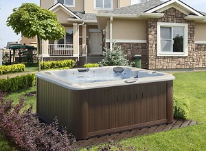 Jacuzzi® J-245™ 6-7 Person | Big Star Backyards