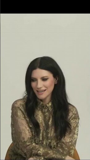 Interview with Laura Pausini before the World Cup Final #laurapausini