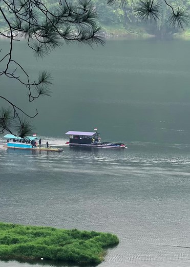 Sad Instrumental Music Compilation for Heartfelt Moments