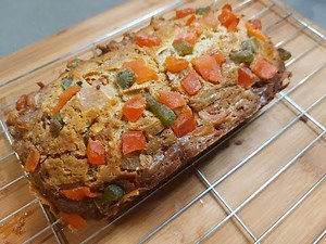 Holiday Fruit Cake - Learn to Make a Delicious Fruit Cake