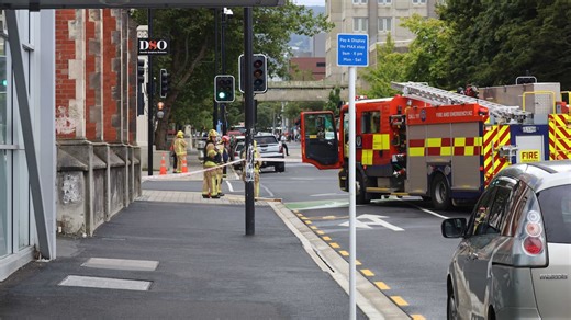 Hundreds of Otago Uni students evacuated due to smell of gas from Dunedin construction site