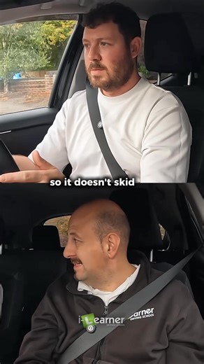 Emergency stop! 🤣 #driving #mirrors #drivingtest #Emergencystop #junctions | I-Learner Driving School