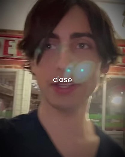 beautiful boyy #🍋 #brellies #aidangallagher #aidansarmy #fivehargreeves #fyp