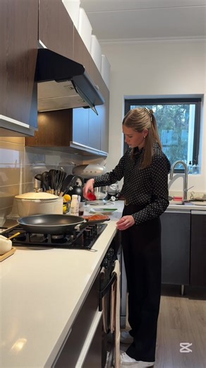 Spend an Evening with Me: A After Work Vlog