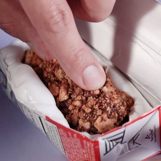 2.1M views · 12K reactions | Forget everything you THOUGHT you knew about s'mores - we're about to flip your world inside out. Taste for Yourself: taste.md/2Mr3p7N | Tastemade | Facebook