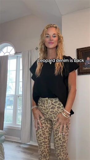These Fiona high waisted leopard bell bottom jeans are such a statement piece 🐆 The flattering flare leg and retro vibe make them perfect for concerts, nights out, and everyday outfits. #leopardjeans #bellbottoms #flarejeans #momfashion #westernstyle @Willow Boutique