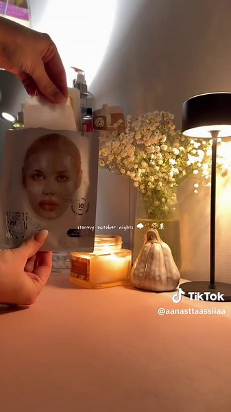 Evening Self-Care Routine for Fall Vibes