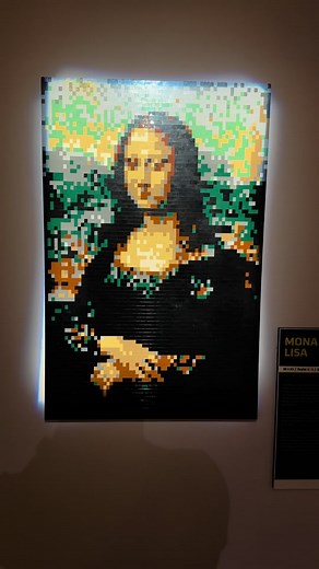 Bricks over brushes! If you're questioning your art medium, we’ve got supplies 👉 Check our Link in Bio 👈 #lego #brickmaster #afol #bricklink