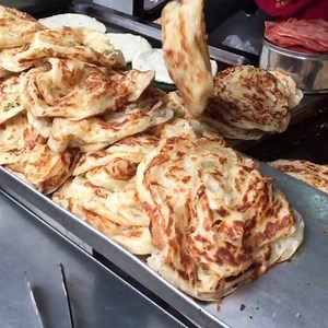 105 shares · 106 comments | Cong zhua bing (from Yong Kang Street) - one of our favourite Taiwanese street snacks. | Ladyironchef | Facebook