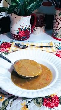 Split Pea Soup With Ham Hocks in the Slow Cooker