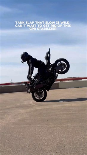 GPR stabilizer has to be the worst one I’ve had experience with. #motorcycle #stoppie #fail