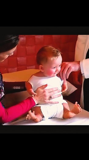 208K views · 2.7K reactions | Best Netflix Movie 2025 #pregnancy #motivation #givesbirth #GoesintoLabor #callthemidwife | Ramon Wade | Facebook