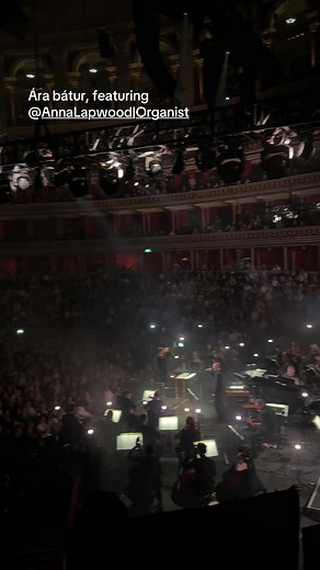 Ára Bátur Performance by Anna Lapwood at Royal Albert Hall