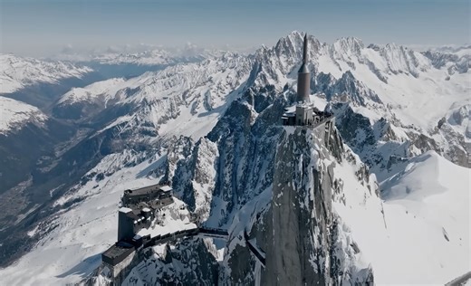 Skiing The Longest Off-Piste Run In The World
