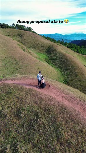 Kung sa pulag may proposal, sa ulap may blowj*b 🤪 #hiking #proposal #adventure #nature #fyp