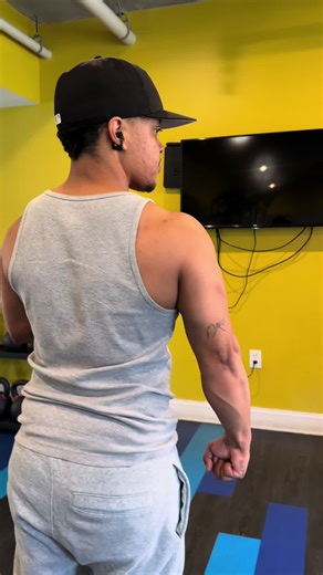 Hope you made it a good day #transman #transftm #gym #foryou #vlogg