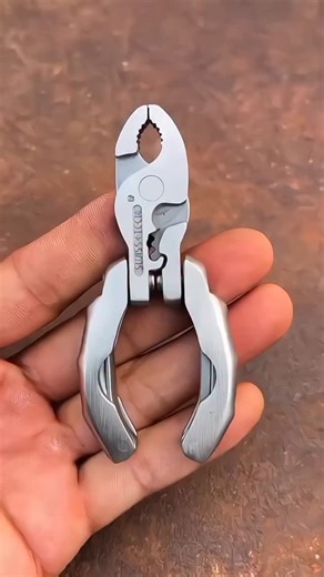 baba.gadgets.2024 on Instagram: "Pocket plier #gadgets #product #pocketplier #reel #reelinstagram #reelvideo"
