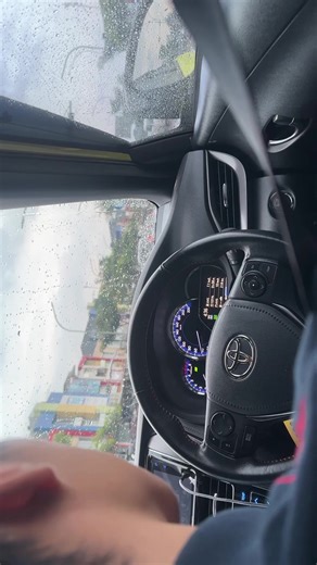 Exploring the Toyota Yaris: A Compact Car Review