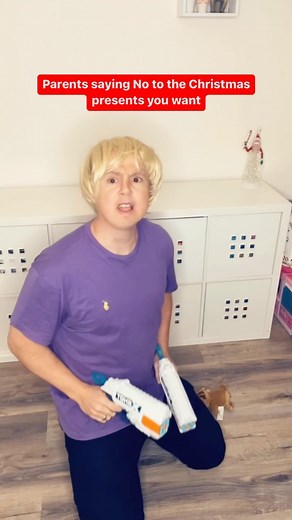 The smug look 😂 #comedy #parentsbelike #funnyreels #ps5 #memes | Aketton